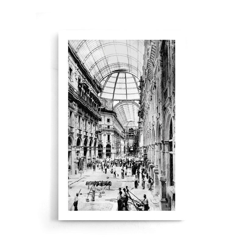 Bella Milano Galleria Vittorio Emanuele lV poster - Walljar